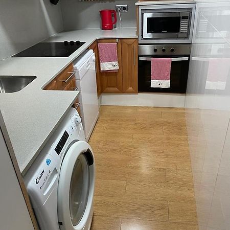 산트 아드리아 데 베소스 Cozy Flat 아파트 외부 사진